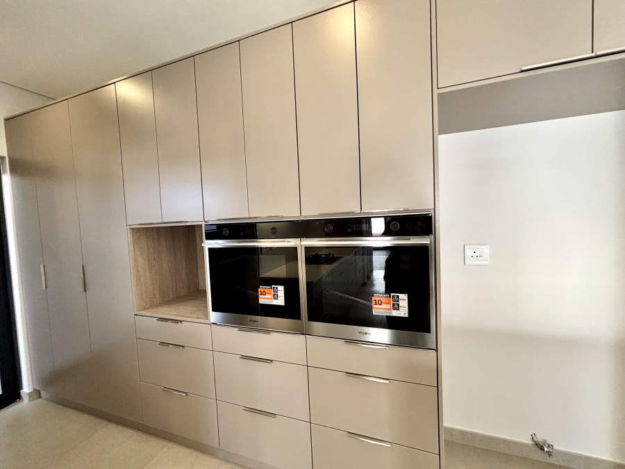 4 Bedroom Property for Sale in Sandown Western Cape